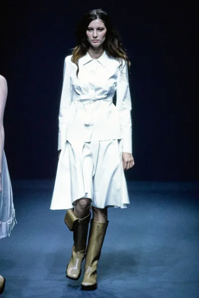 Look 29